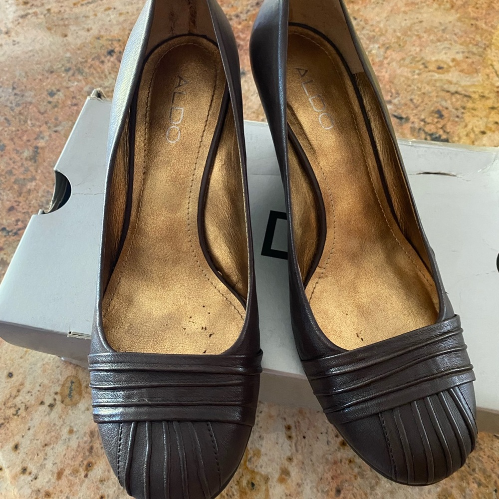 Aldo Dark Brown Leather Heels